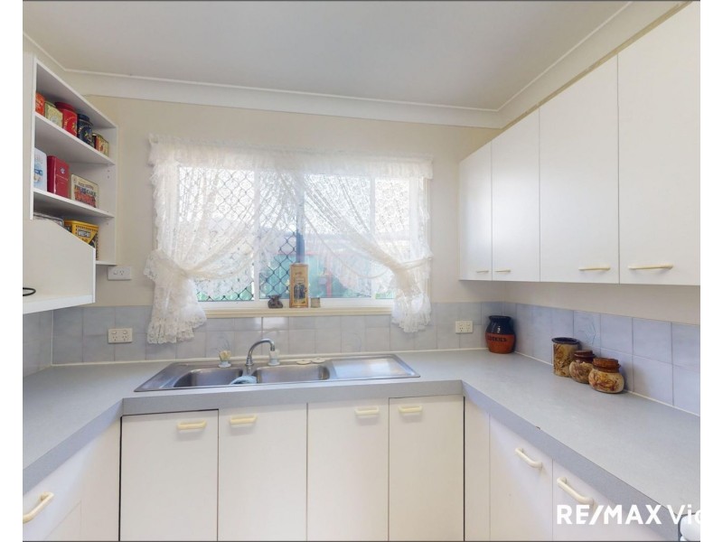 2/4 Lyndal Court, Morayfield QLD 4506