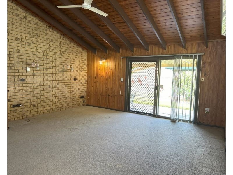 102 – 104 Lynfield Drive, Caboolture QLD 4510