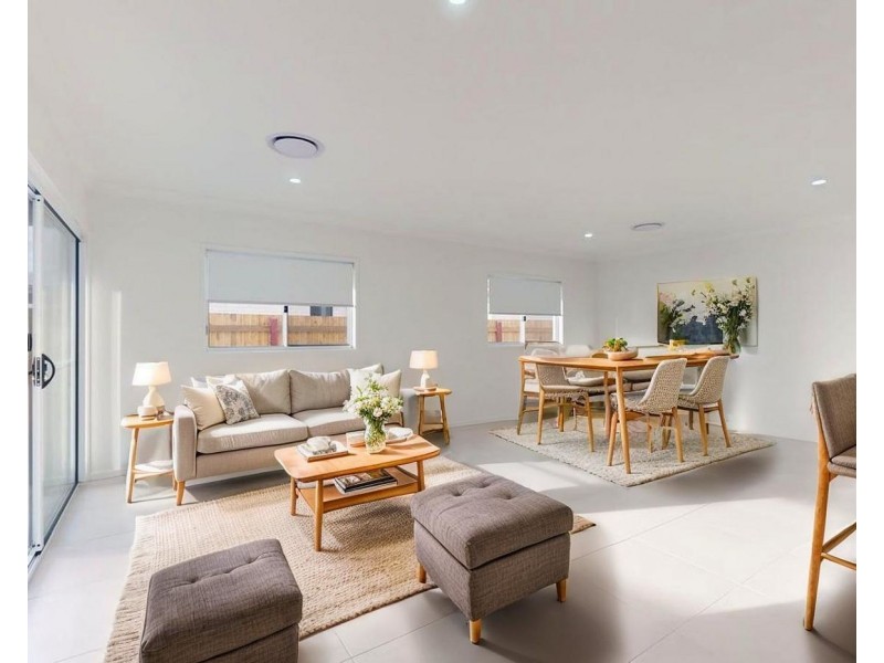 6 Ruby Street, Caboolture South QLD 4510