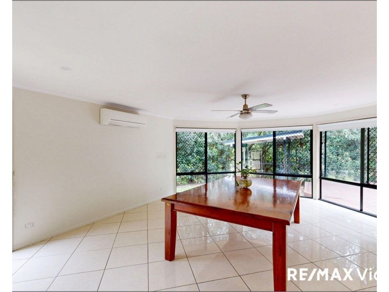 1 Burgundy Drive, Morayfield QLD 4506