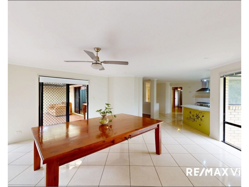1 Burgundy Drive, Morayfield QLD 4506