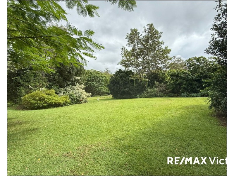 1 Burgundy Drive, Morayfield QLD 4506