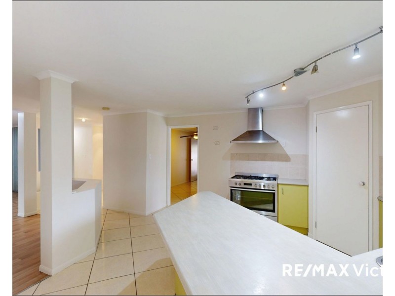 1 Burgundy Drive, Morayfield QLD 4506