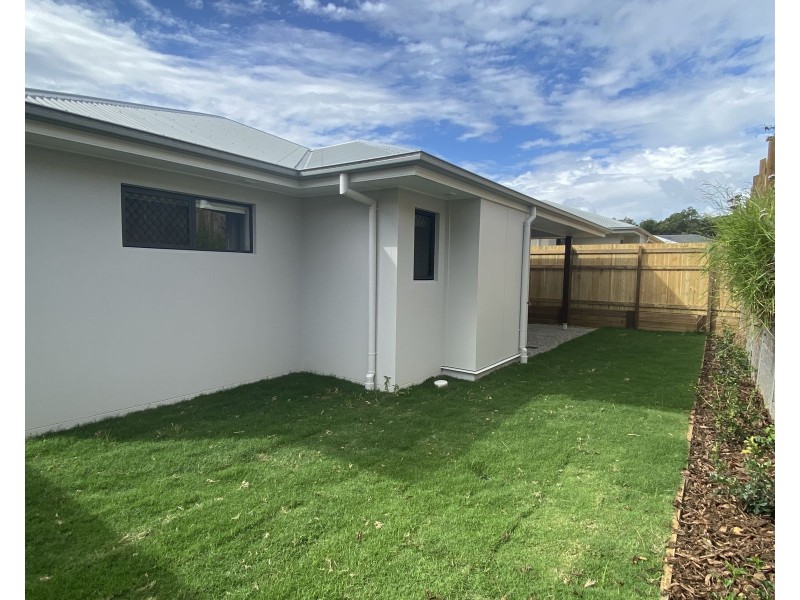 8 Wellside Street, Morayfield QLD 4506
