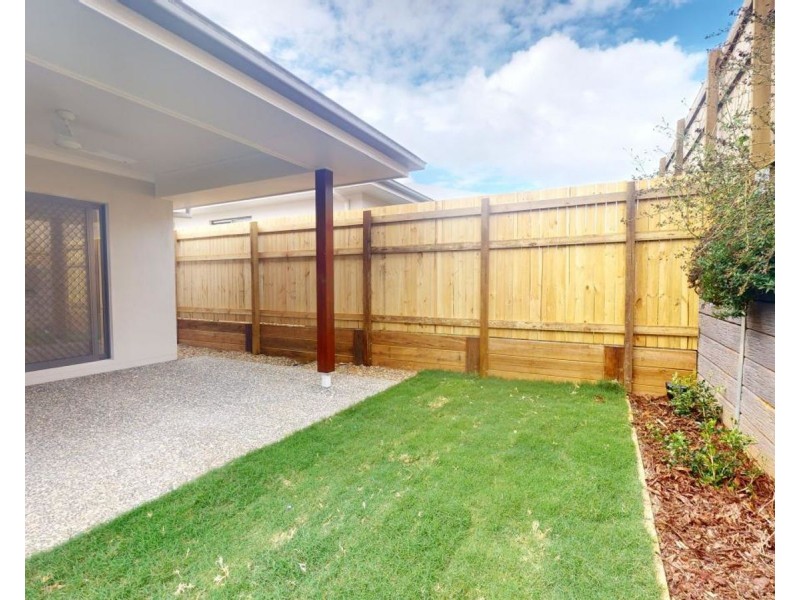 8 Wellside Street, Morayfield QLD 4506