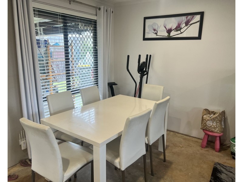 34 Hilldale Crescent, Morayfield QLD 4506