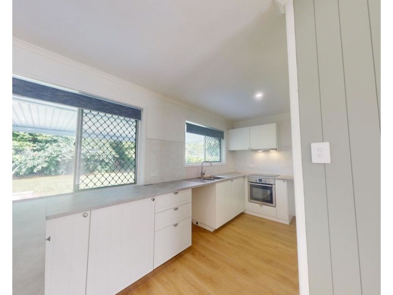 30-32 Queen Street, Caboolture South QLD 4510