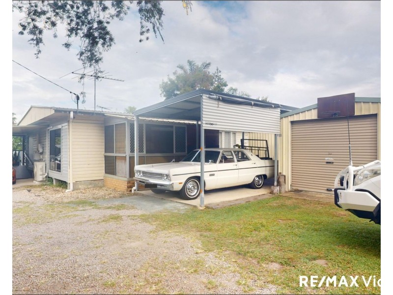 11 Smiths Road, Caboolture QLD 4510
