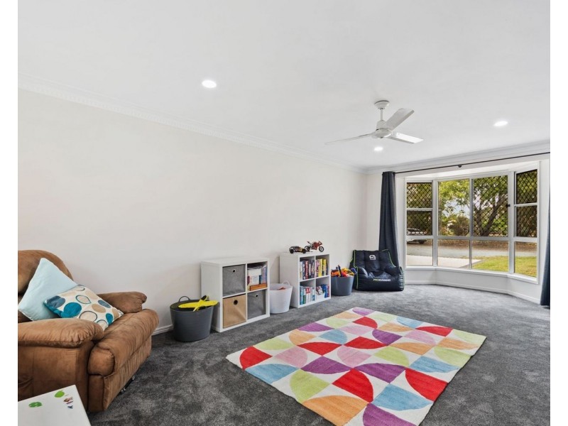 20-22 Wedgebill Court, Elimbah QLD 4516
