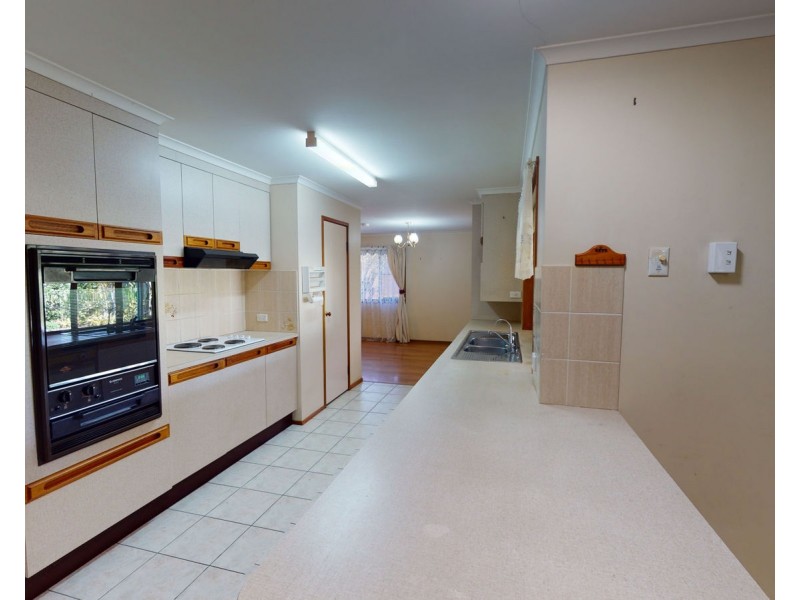 21 Fairway Court, Caboolture QLD 4510
