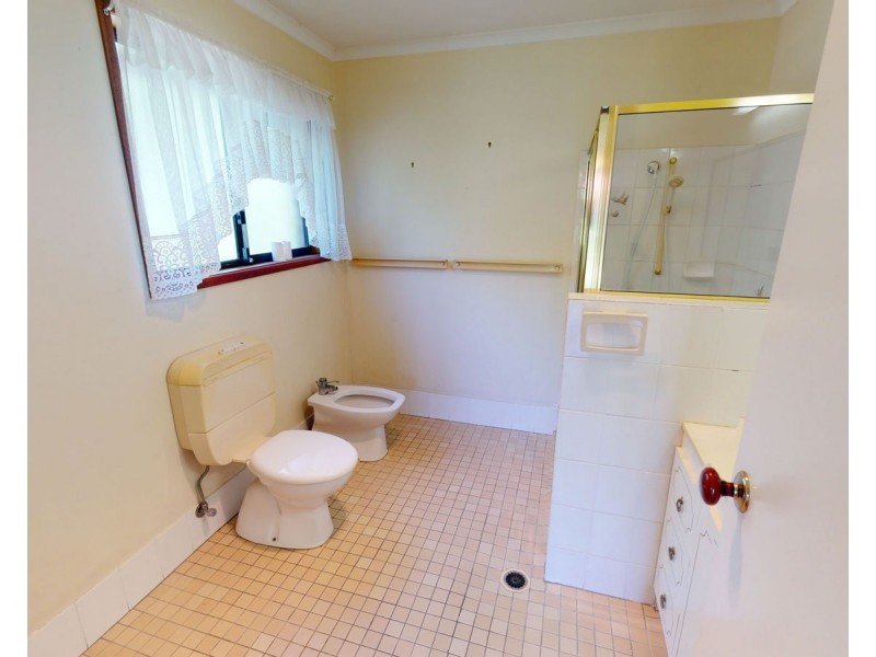 21 Fairway Court, Caboolture QLD 4510