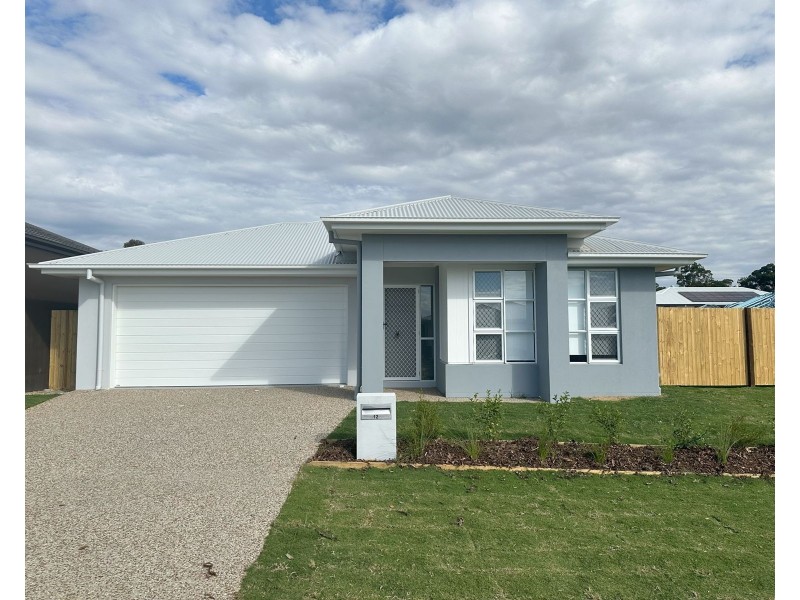 12 Wellside Street, Morayfield QLD 4506