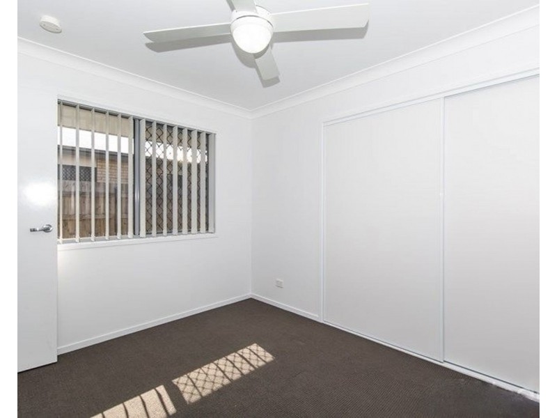 1&2/11 Awoonga Crescent, Morayfield QLD 4506