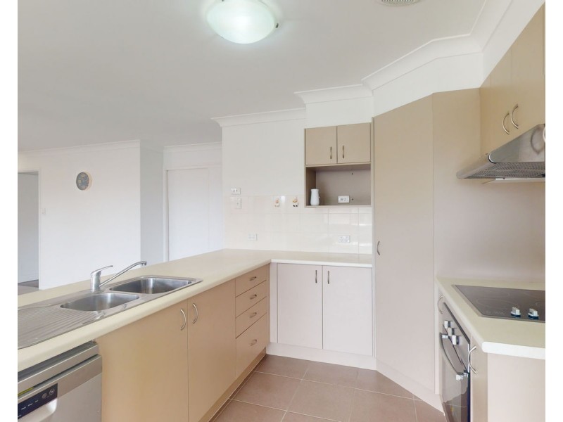 34 Renmark Crescent, Caboolture South QLD 4510