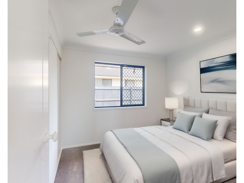 34 Renmark Crescent, Caboolture South QLD 4510