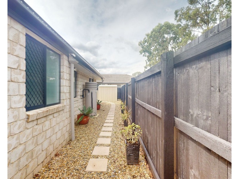 34 Renmark Crescent, Caboolture South QLD 4510