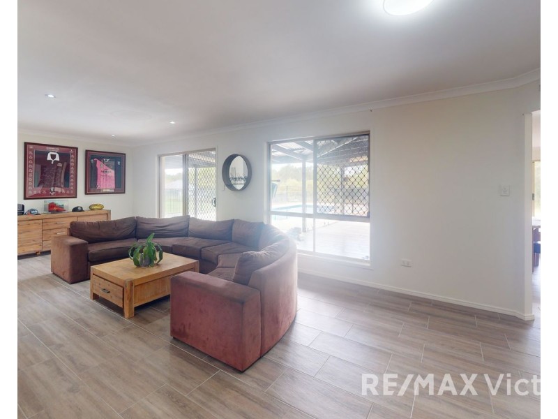 202 Bigmor Drive, Elimbah QLD 4516