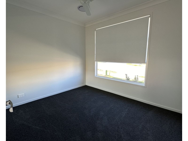 23 Wellside Street, Morayfield QLD 4506