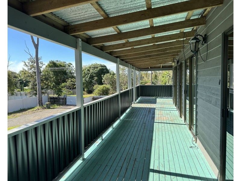 61 Hall Road, Elimbah QLD 4516