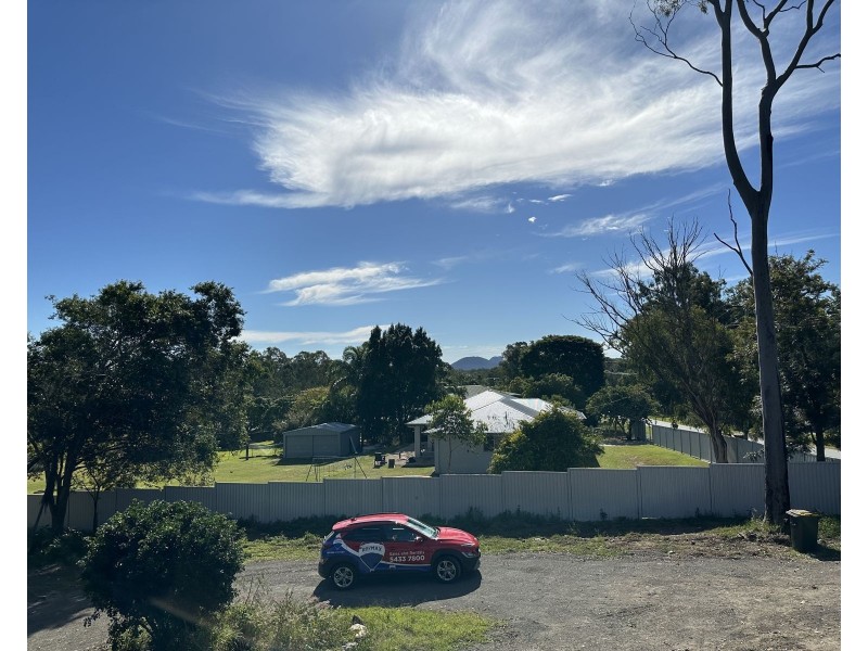 61 Hall Road, Elimbah QLD 4516