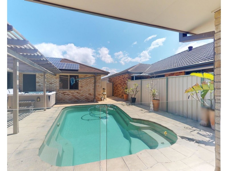 3 Briggs Drive, Caboolture QLD 4510