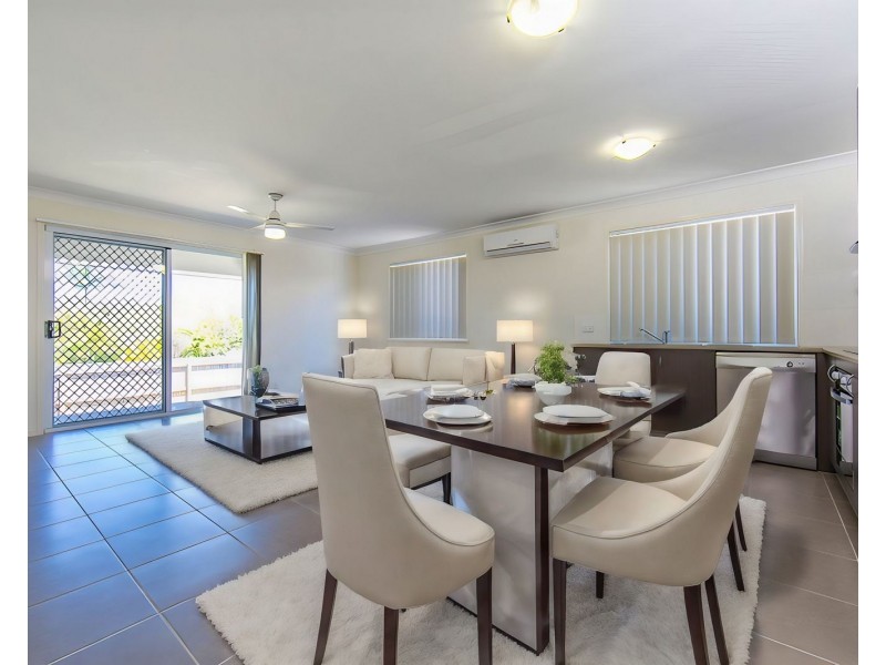 1&2 / 26 Neitz Street, Morayfield QLD 4506