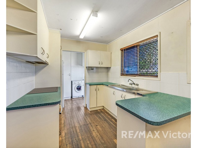 41 Railway Pde, Caboolture QLD 4510