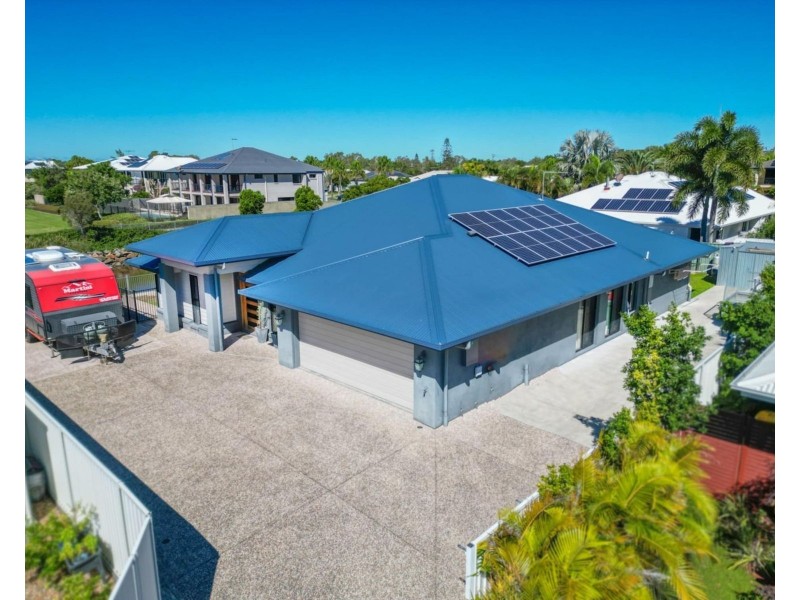 5 Seacrest Court, Banksia Beach QLD 4507