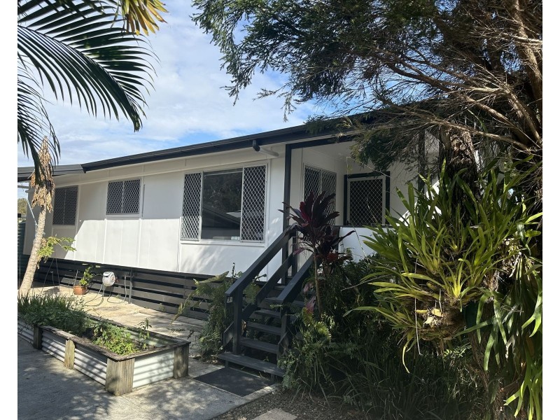 12 Delisser Ave, Toorbul QLD 4510