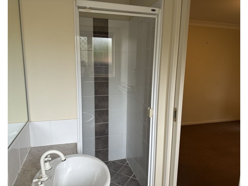 4 Kennerton Court, Morayfield QLD 4506