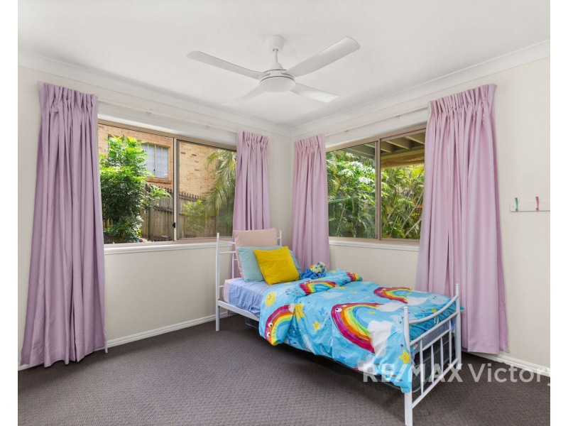 19 Eclipse Street, Bridgeman Downs QLD 4035