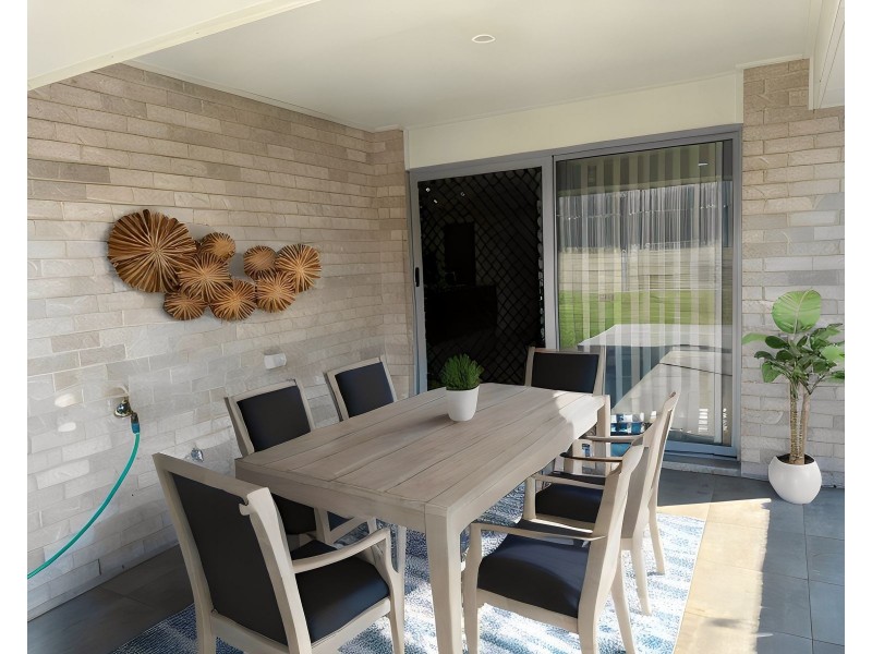 35 Lakeview Road, Morayfield QLD 4506