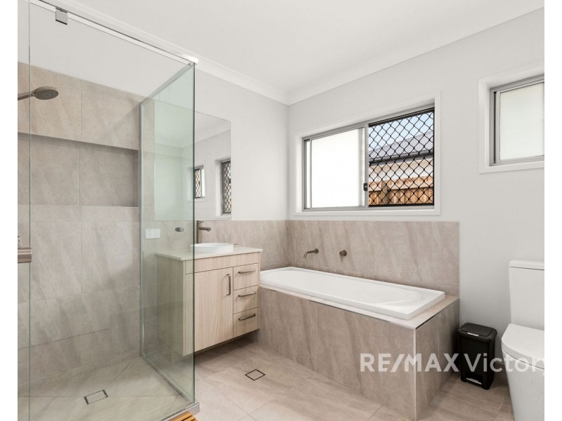 19 Tranquillity Boulevard, Morayfield QLD 4506