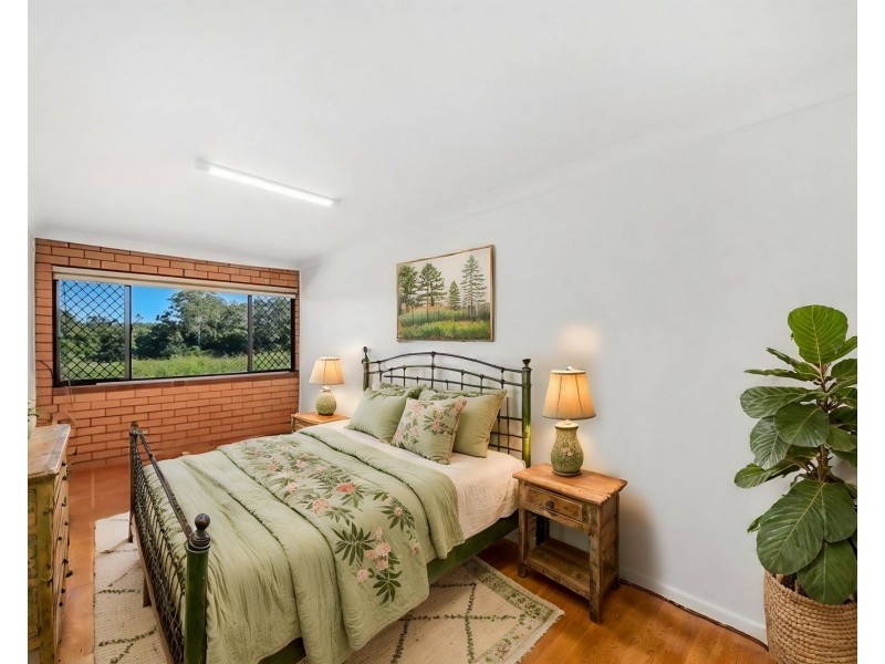 18 Greenfield Drive, Caboolture QLD 4510
