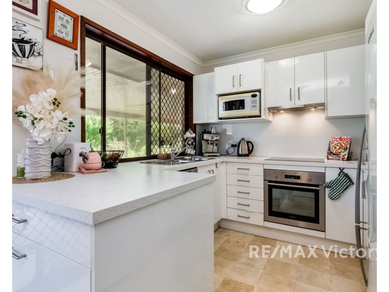 207 Esplanade South, Deception Bay QLD 4508