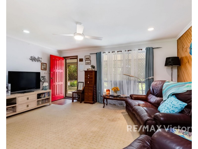 207 Esplanade South, Deception Bay QLD 4508