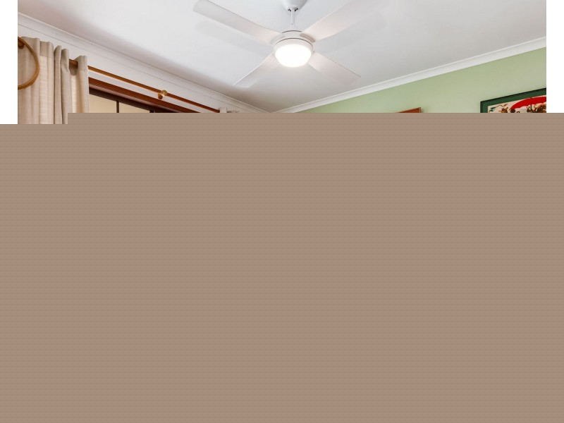 207 Esplanade South, Deception Bay QLD 4508