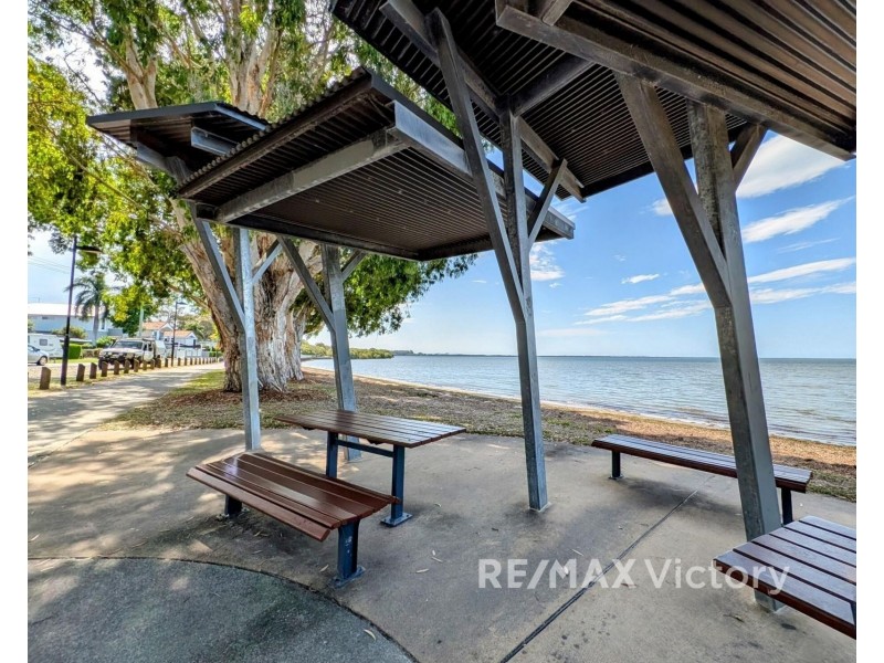 207 Esplanade South, Deception Bay QLD 4508