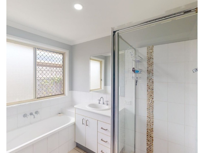 50 Tomlinson Road, Caboolture QLD 4510