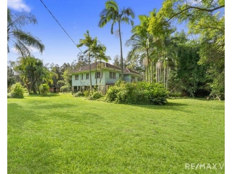 238 Beachmere Road, Caboolture QLD 4510