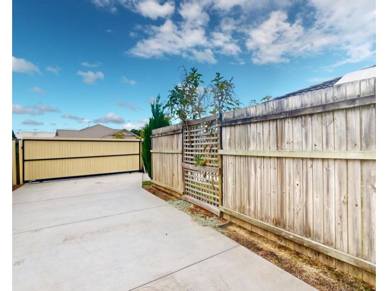15-17 Seeney Street, Caboolture QLD 4510