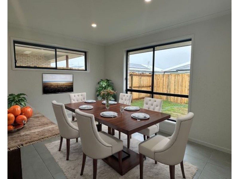 10 Rana Street, Morayfield QLD 4506