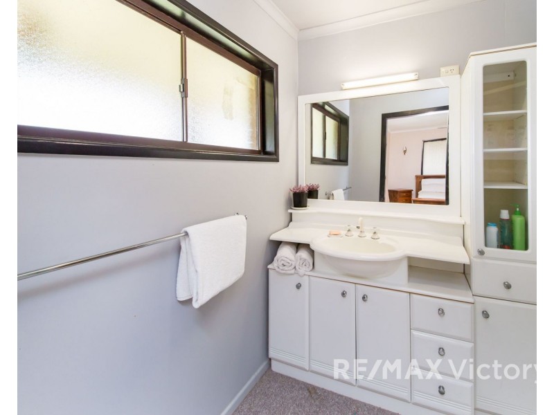 6 Waterside Drive, Wamuran QLD 4512