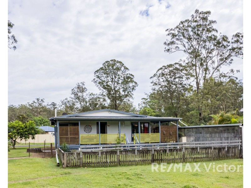 6 Waterside Drive, Wamuran QLD 4512