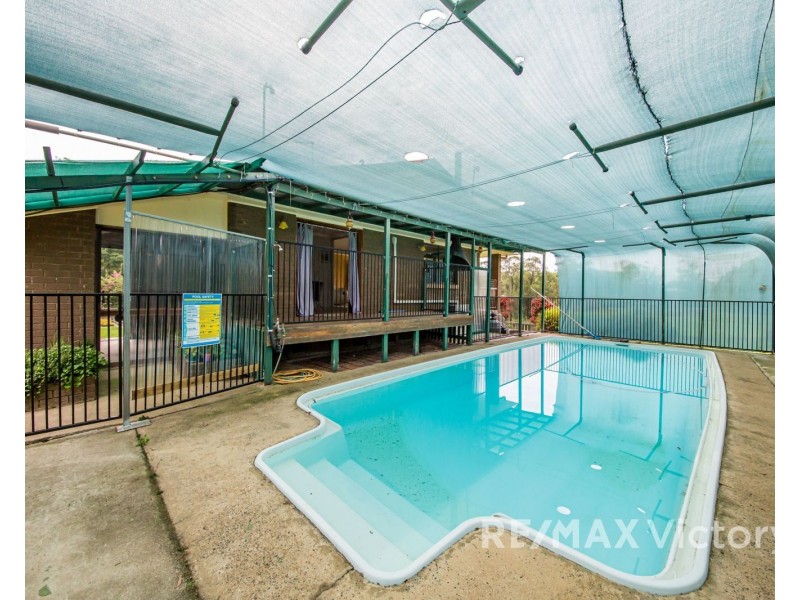 6 Waterside Drive, Wamuran QLD 4512