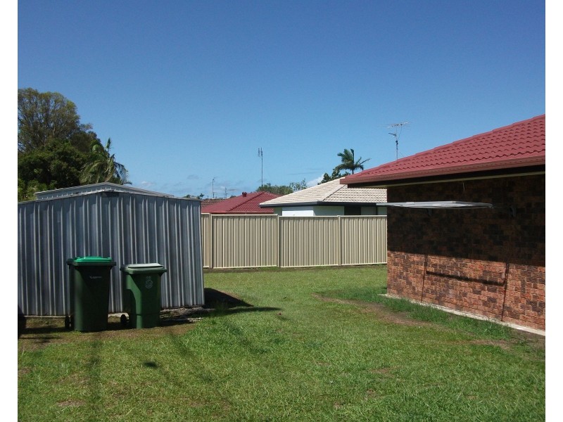 28 Milbong Street, Battery Hill QLD 4551