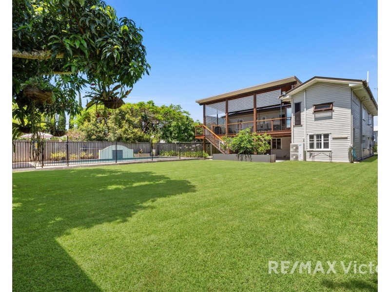 35 Turner Street, Scarborough QLD 4020