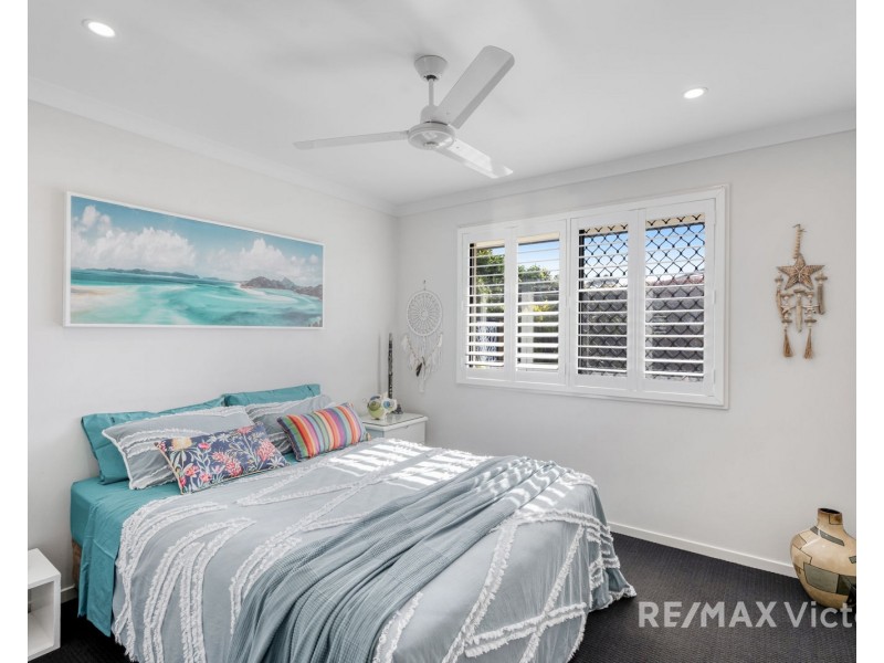 37 Foxtail Crescent, Banksia Beach QLD 4507