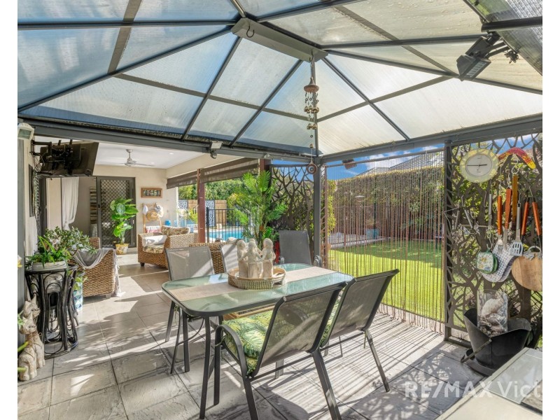 37 Foxtail Crescent, Banksia Beach QLD 4507