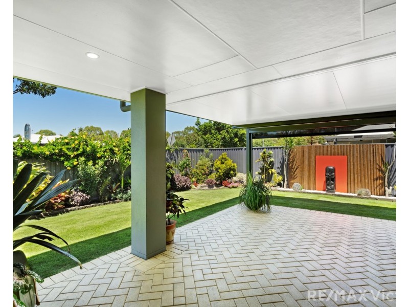 276 Bestmann Road, Sandstone Point QLD 4511